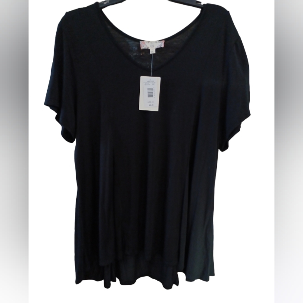 Pink rose blouse color black size 2x